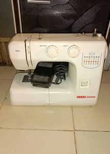 USHA Janome Sewing Machine