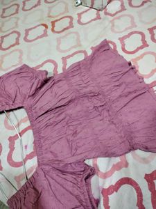 Chic Lace-Up Puff Sleeve Top