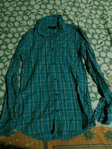 Men's Plaid Long-Sleeve Shirt