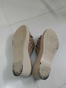 Stylish Wedge Sandals with Embellishments