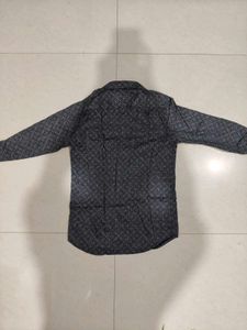 *FREE DELIVERY* Floral Gray Men's Dress Shirt