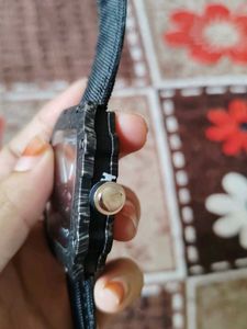 Stylish Black Wristwatch