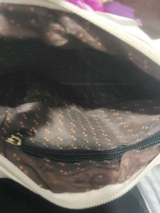 Chic White Ruched Shoulder Bag