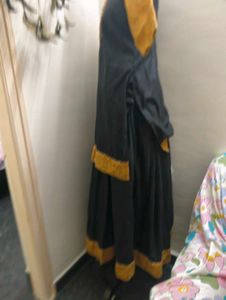 Elegant Black &amp; Gold kurta skirt set