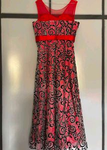 Stunning Red &amp; Black Swirl Gown ❤️
