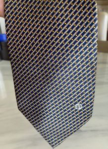 Silk Tie!