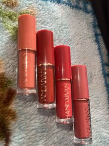 4 Lipstick Set