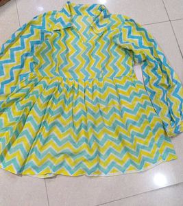 Vibrant Chevron Print Kurti