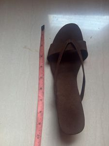 Chic Brown Suede Heel