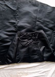 🍷Royale Black Satin Skirt🍷