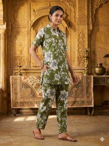 Women's Floral Print Kurta Set