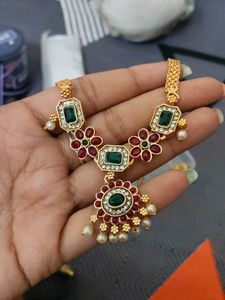 Elegant Indian Necklace Set