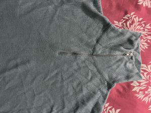 Stylish Grey Zipper Sweater