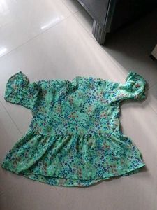 Green Floral Print Peplum Top