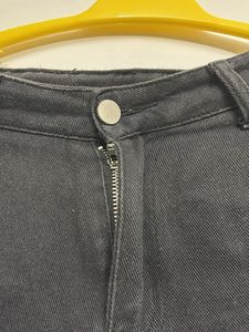 Black Cargo Pants