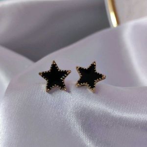 Black Pendant Set