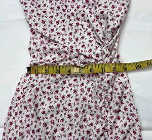 🌺Floral Ruched V-Neck Dress🌺