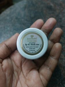 Just Herbs Lip & Cheek Tint - 01 BRICK RED.
