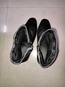 Black Mid Length Boots