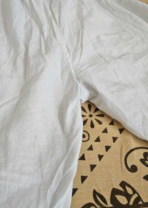 Elegant White Kurta Set with Embellishments