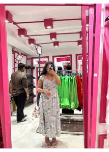 hollister Chic Floral Maxi Dress