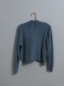 🎀Blue Knit Hoodie. NOT WORN EVEN ONCE🎀