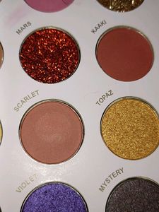 Eyeshadow Kit😍