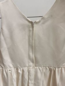 Elegant Cream Party Dress