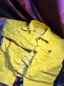 Vibrant Yellow Cropped Denim Jacket