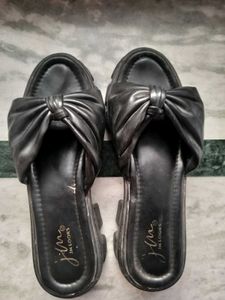 Chic Black Bow Slides