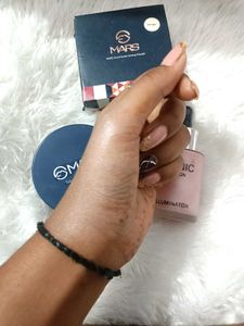 MARS &amp; ICONIC LONDON Makeup Set