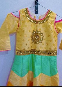 Beautiful golden Multicolored dress