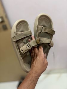 Comfortable Beige Sandals