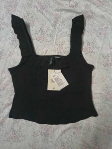 Black Ruffled Strap Crop Top