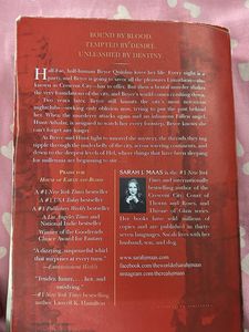Crescent City Book 1: House Of Earth And Blood