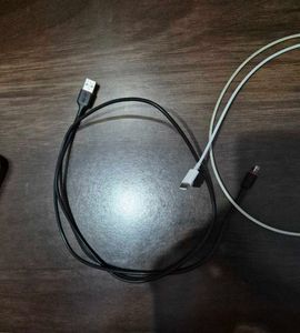 iPhone 13 Magsafe Cover &amp; 2 Lightning Cables