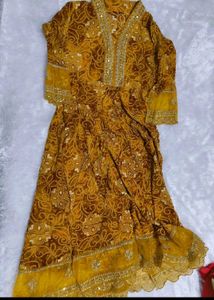 Elegant Yellow Kurta Set with Dupatta