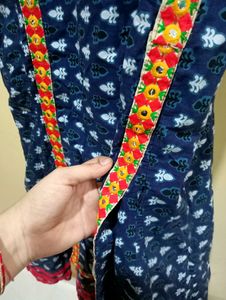 Embroidery Mirror Designer XL Tops