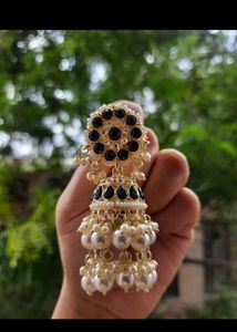 Black Beauty with Pearls ✨️ 😍 ♥️ 👌👌👌👌