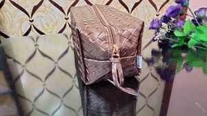 Myglamm Bridal Mekeup Pouch Size Big