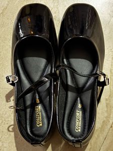 Black Mary Jane shoes