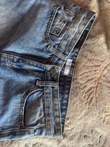 Stylish Ripped Denim Shorts