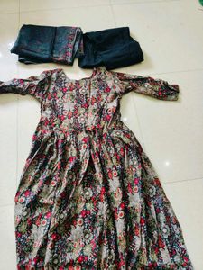Elegant Floral Print Kurta Set with Dupatta