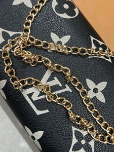 louis vuiton ( first copy )sling  bag