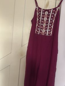 Embroidered jumpsuit with 3/4 hands jacket