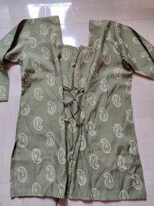 Green Paisley Print Kurta