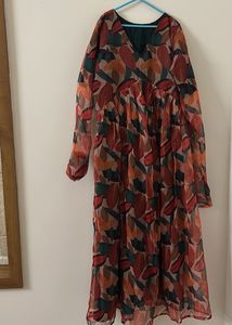 Leaf Print Maxi Dress