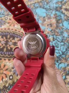 Sporty Digital Watch - Red
