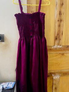 Bought From Meshooo Never Used Becouse It Is Too Long For Me I Am 4.8 Ft Size -L