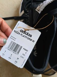 🔻PRICE DROP- ADIDAS Originals Nizza Platform Shoe